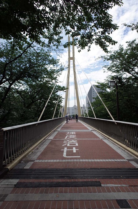 京浜運河に架かるかもめ橋