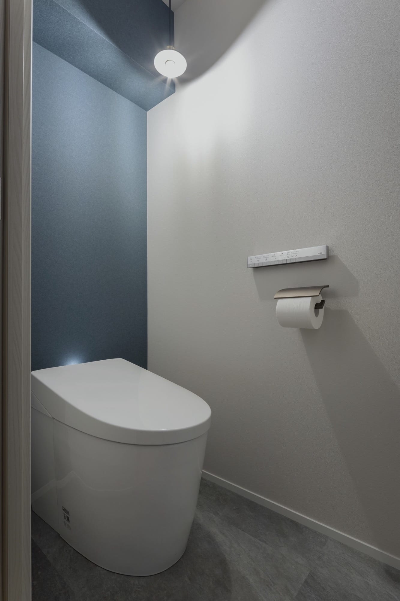 家族の暮らしに合わせた光と風があふれる住まい