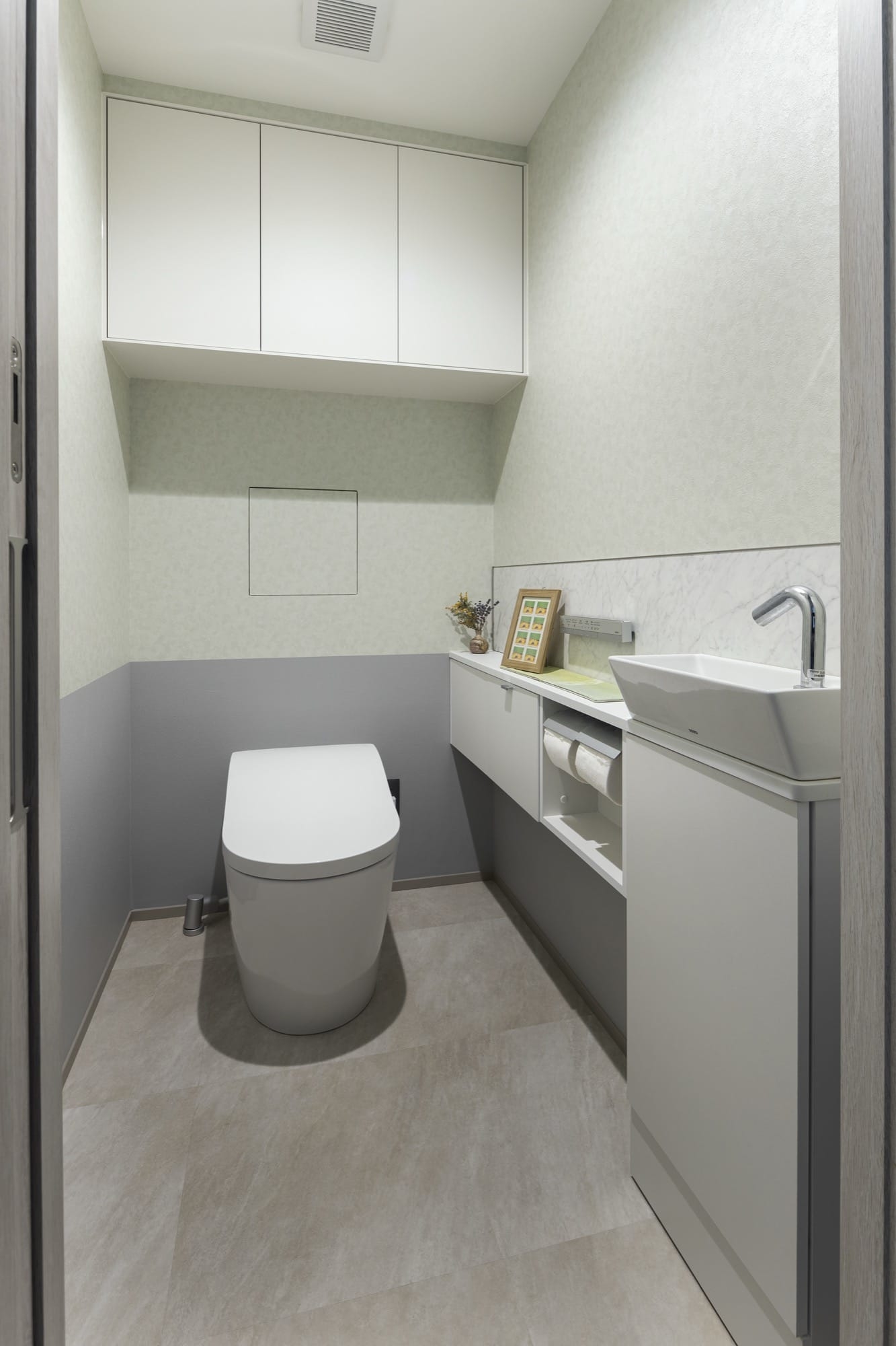 収納と快適性を両立。夫婦が共に心地よく暮らせる住まい