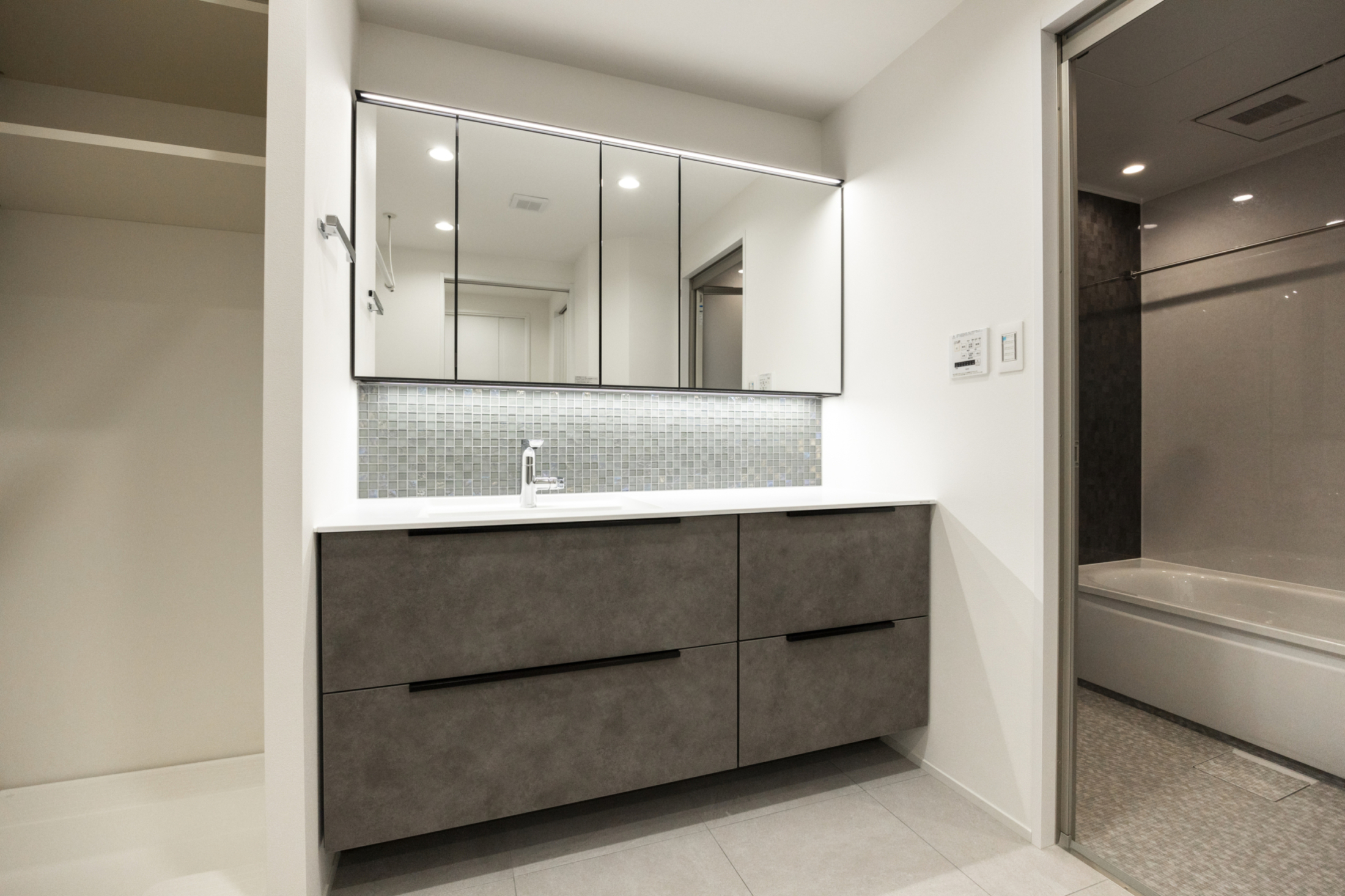 大人シンプルを楽しむ暮らし　　　　　　　　　　　　　